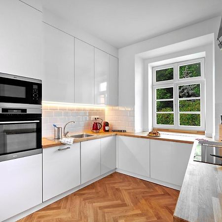 Downtown Suites Mala Strana Praag Buitenkant foto